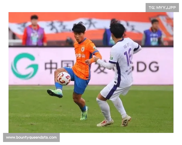 瓦科远射破门，泰山主场先声夺人